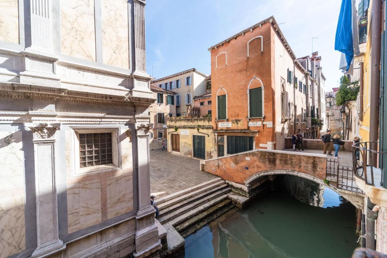 Palazzo Miracoli Apartments Venecia Exterior foto