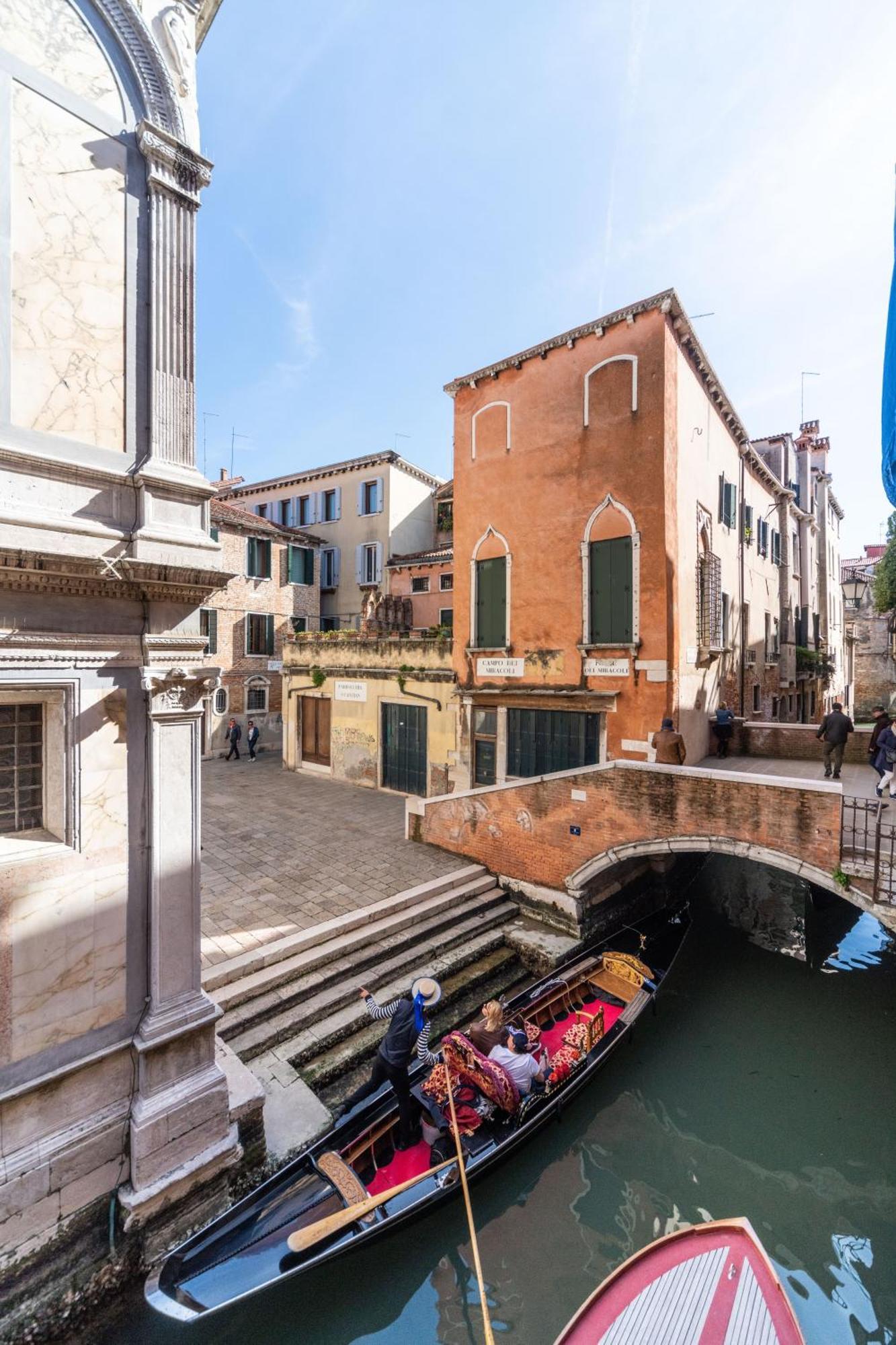 Palazzo Miracoli Apartments Venecia Exterior foto